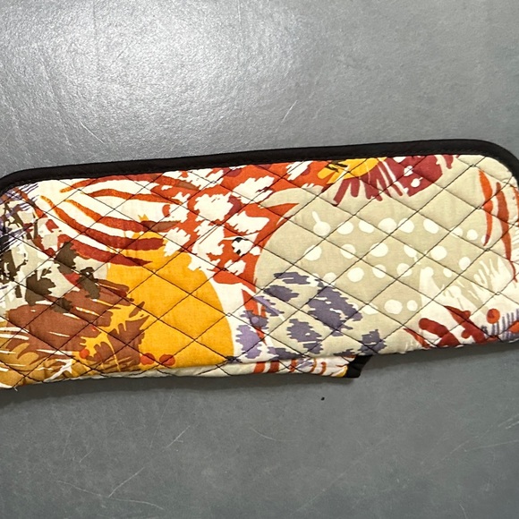 Vera Bradley "Painted Feathers" Cosmetic Bags & Flat Iron Case NWT & NWOT 3PCs - Picture 10 of 12